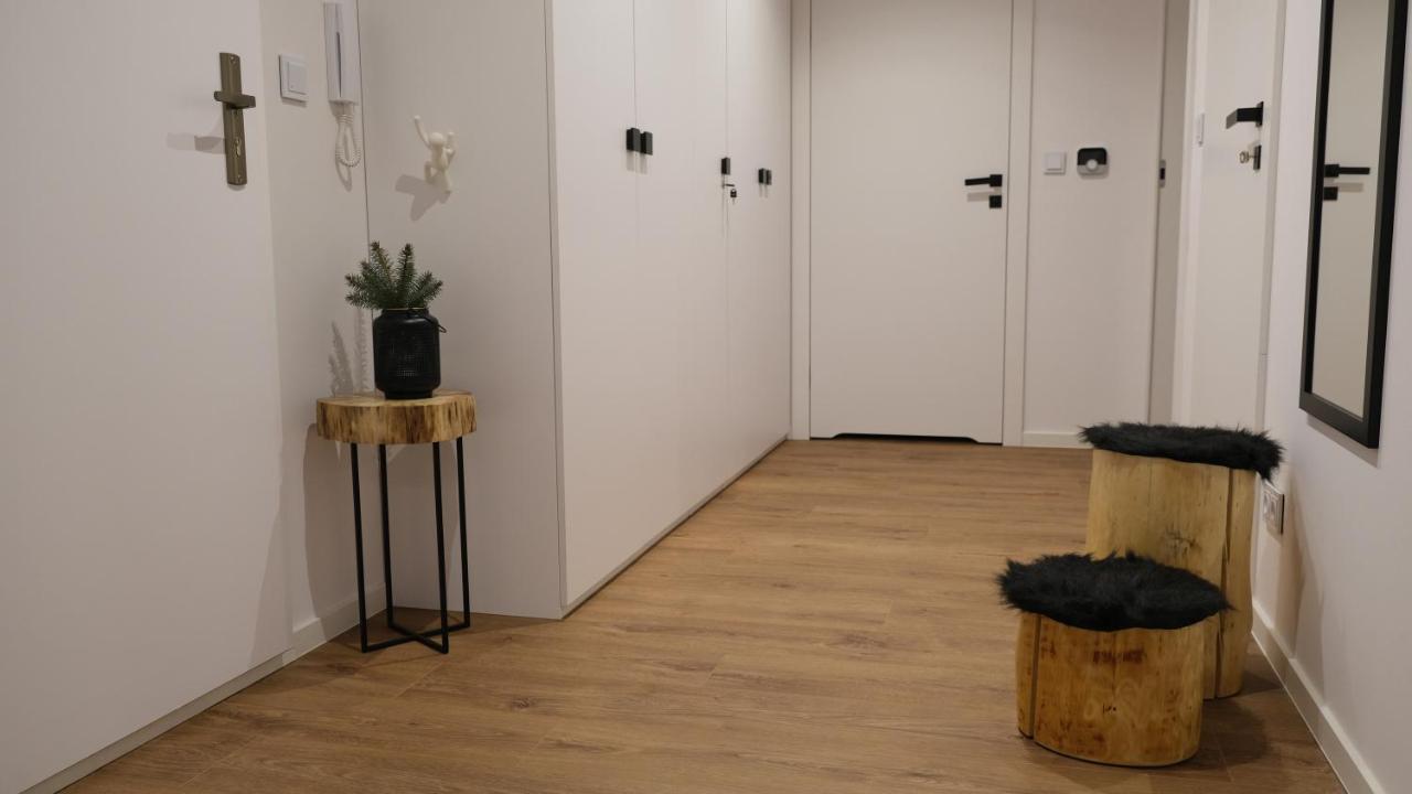Marleski & Sauna *